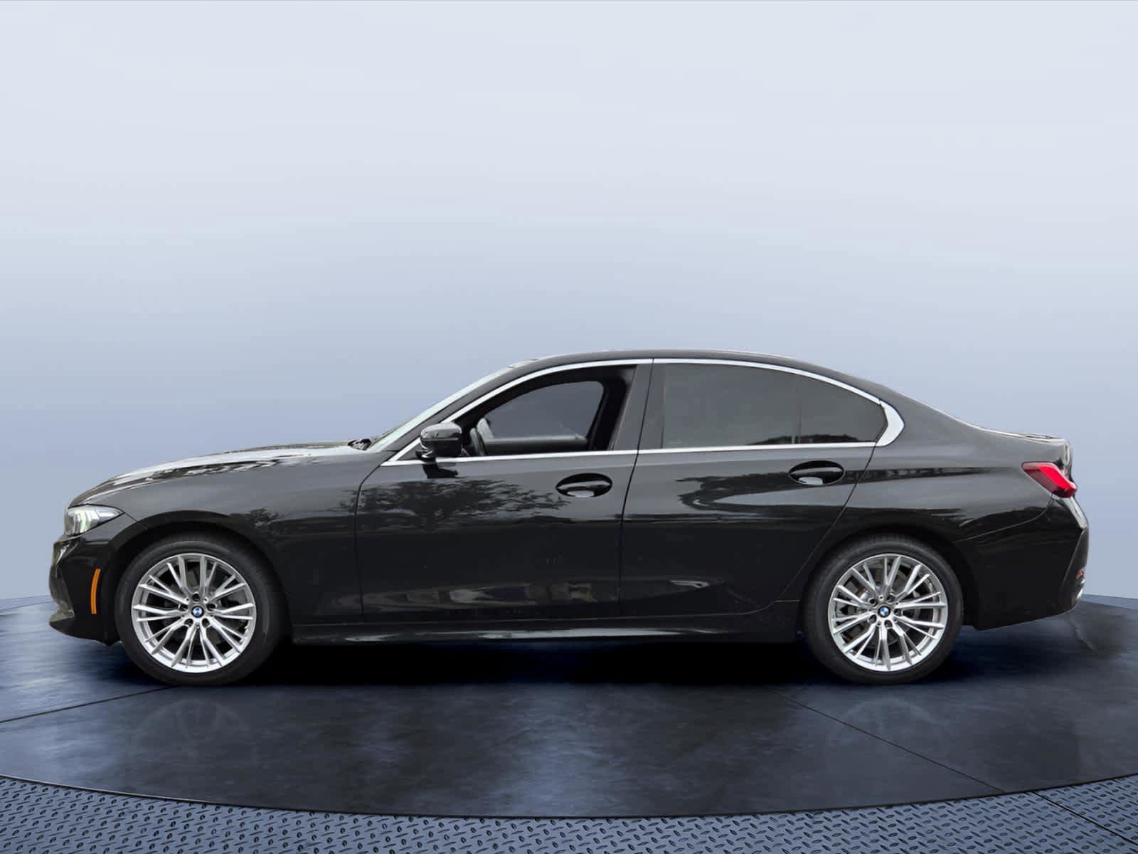 Certified 2024 BMW 330i Sedan RWD image 6