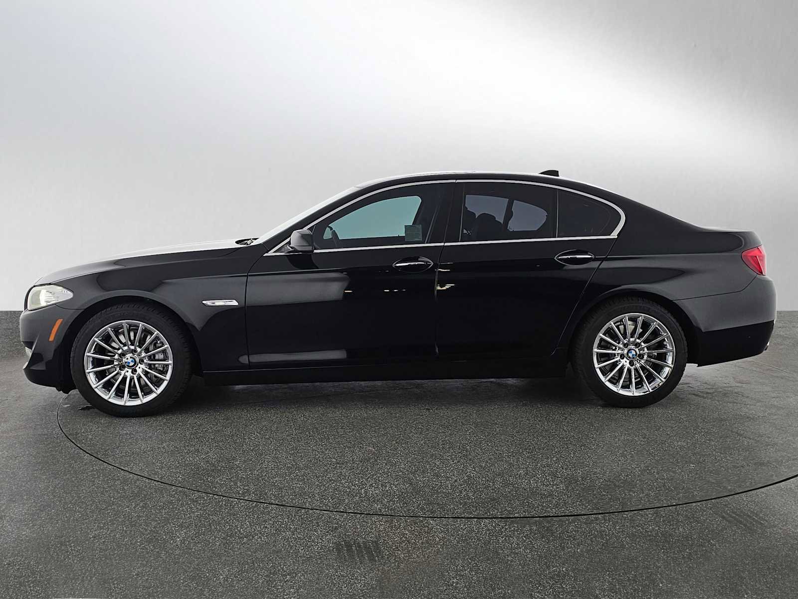 Used 2013 BMW 535i Sedan image 6
