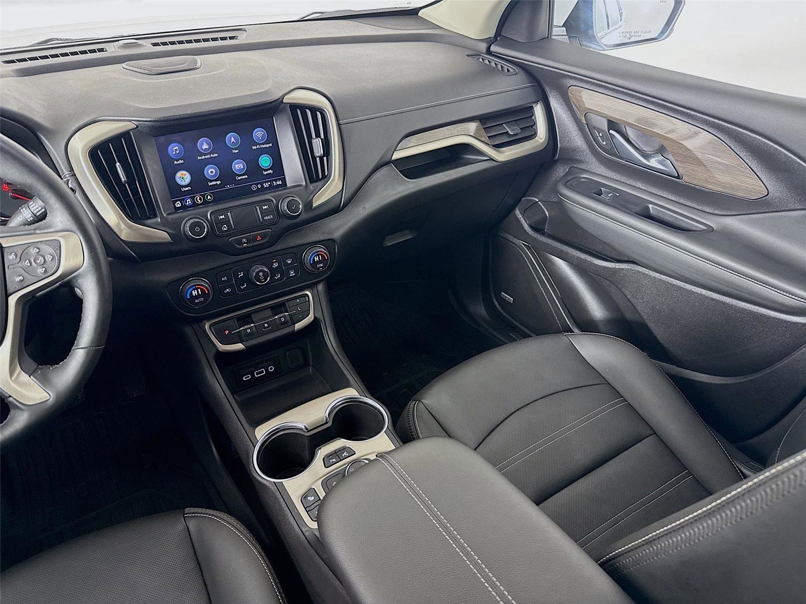 Used 2024 GMC Terrain Denali w/ Denali Premium Package image 26