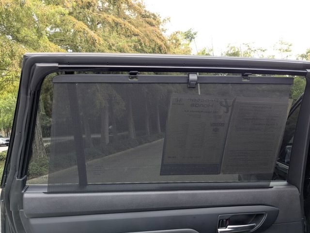 Used 2022 Toyota Highlander XLE FWD image 37