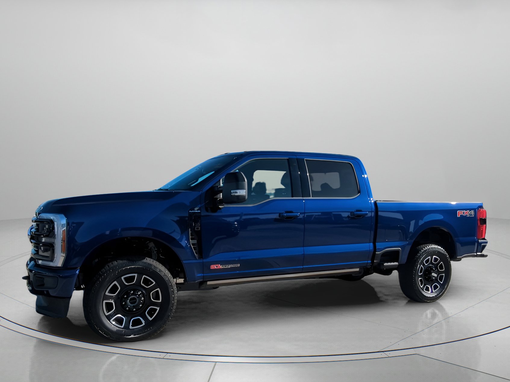 New 2026 Ford F350 Platinum w/ FX4 Off-Road Package image 10