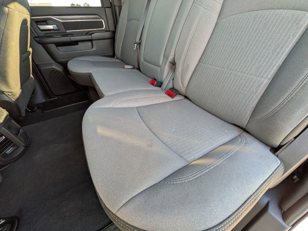 Used 2024 RAM 2500 Big Horn image 28