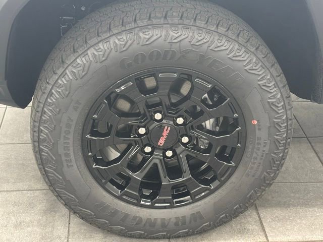 New 2026 GMC Canyon Elevation w/ Convenience Package image 6