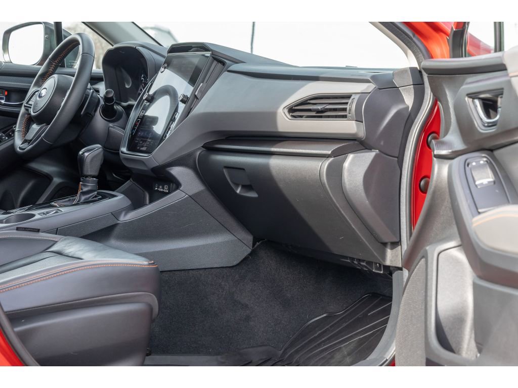 Certified 2024 Subaru Crosstrek 2.5i Limited w/ Crosstrek Mirror Package image 10