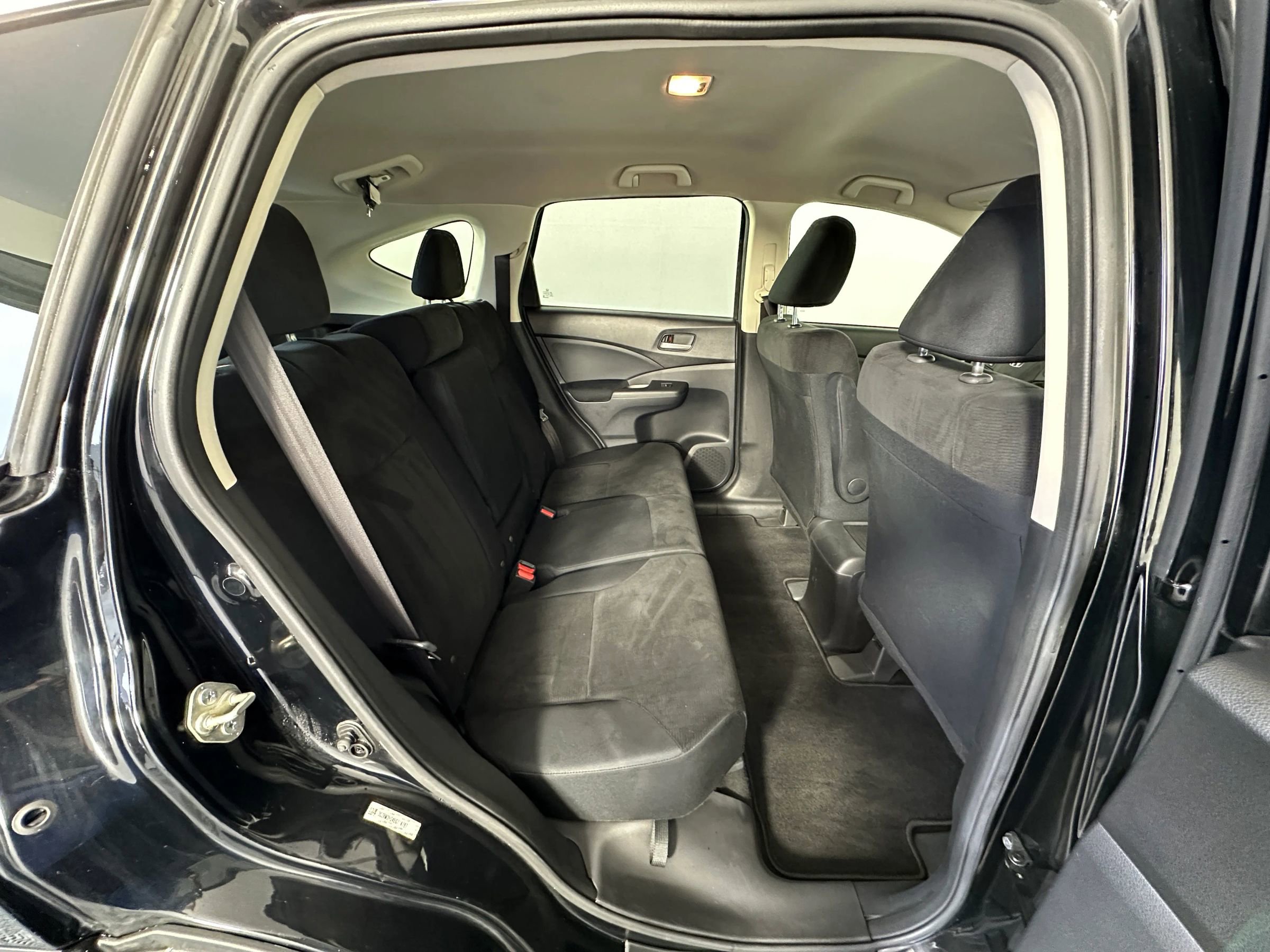 Used 2014 Honda CR-V LX image 32