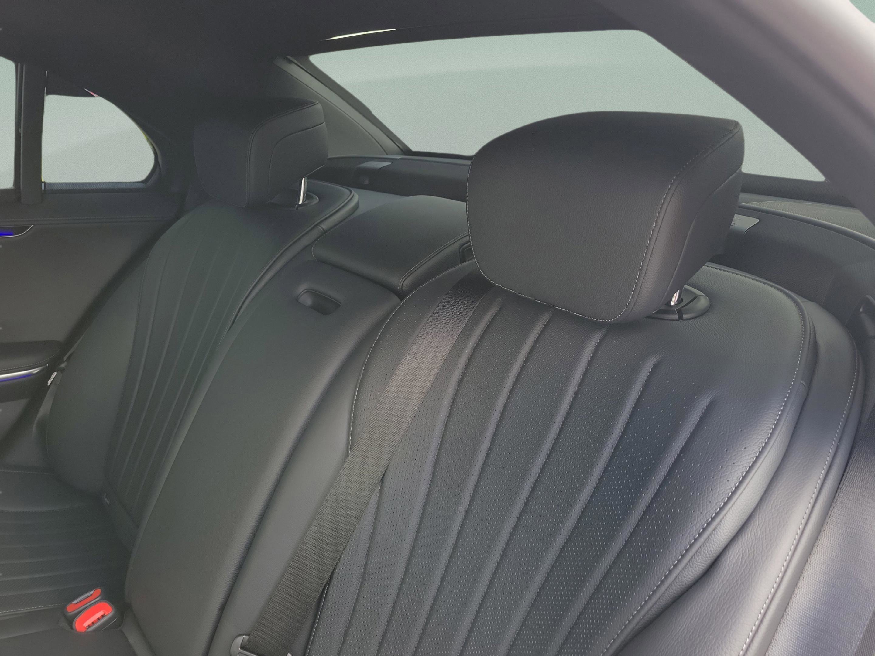 Certified 2023 Mercedes-Benz S 500 4MATIC image 9