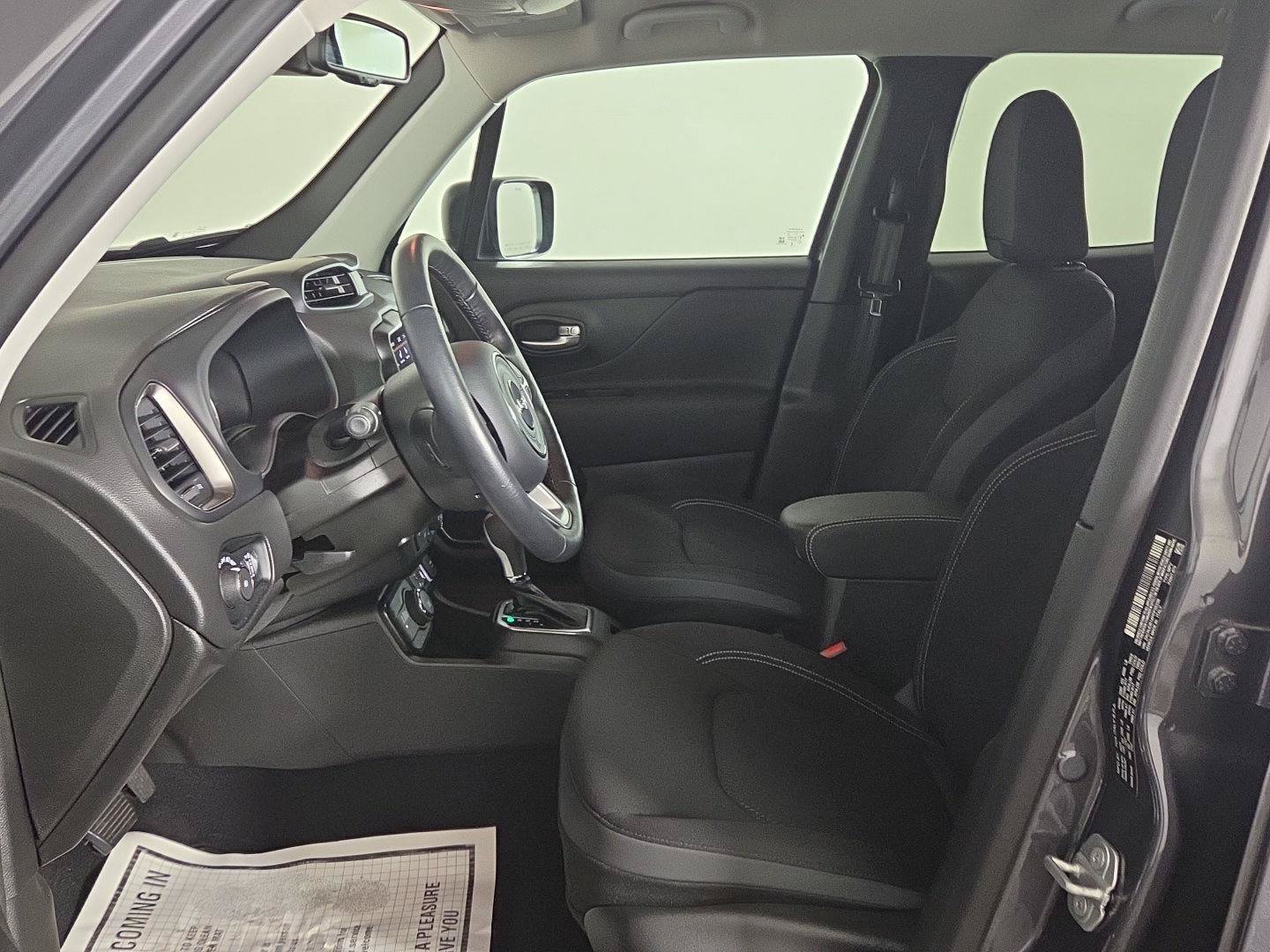 Used 2023 Jeep Renegade Latitude w/ Premium Group AWD/4WD image 22