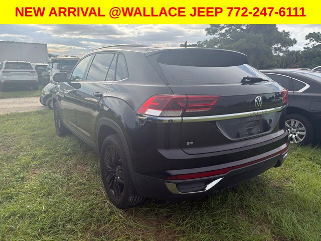 Used 2020 Volkswagen Atlas Cross Sport SE w/ Panoramic Sunroof Package FWD image 21