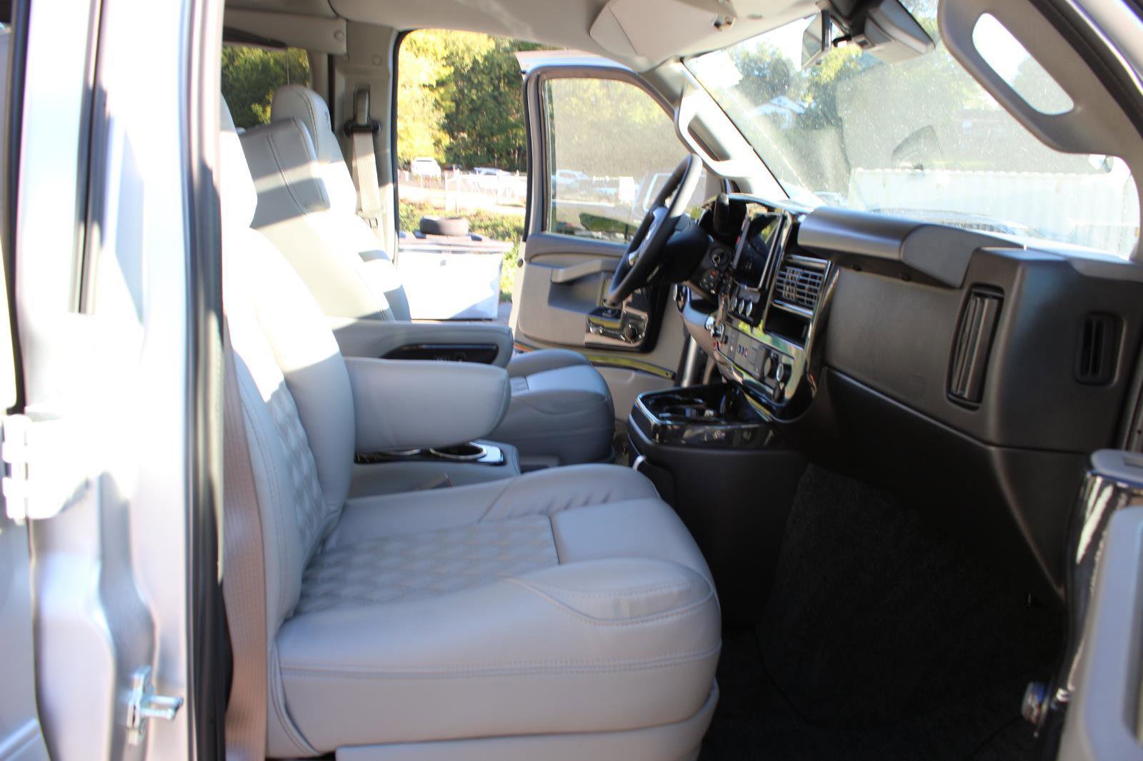 New 2025 Chevrolet Express 2500 RWD 2500 155 w/ Driver Convenience Package image 35