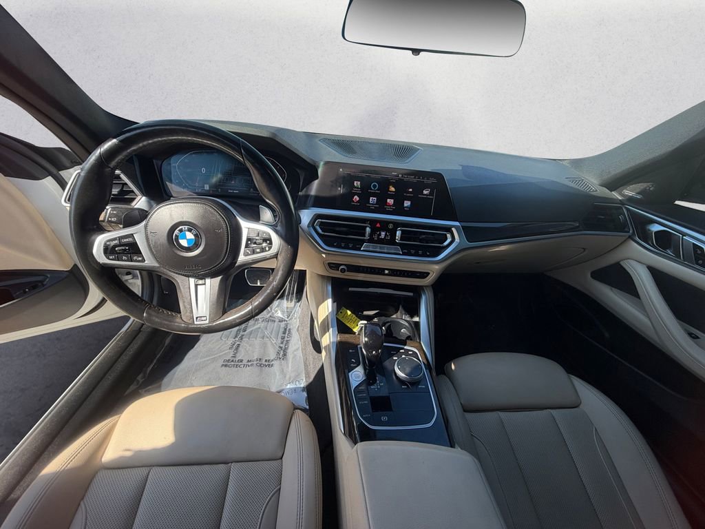 Used 2023 BMW 430i 430i w/ M Sport Package image 9