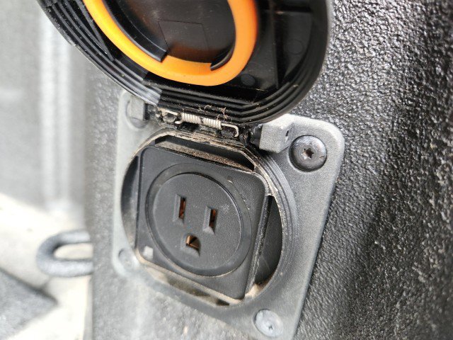 Used 2022 Chevrolet Silverado 1500 LTZ w/ LTZ Premium Package image 20