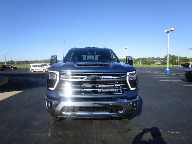 New 2026 Chevrolet Silverado 3500 LTZ w/ LTZ Plus Package image 7