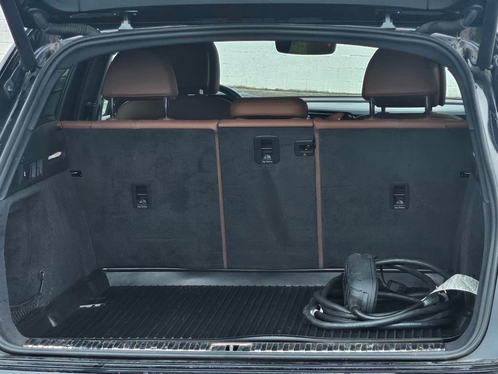 Used 2021 Audi e-tron Premium image 15