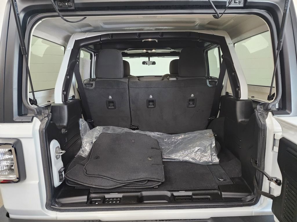 Used 2023 Jeep Wrangler Sport S w/ Cold Weather Group image 26