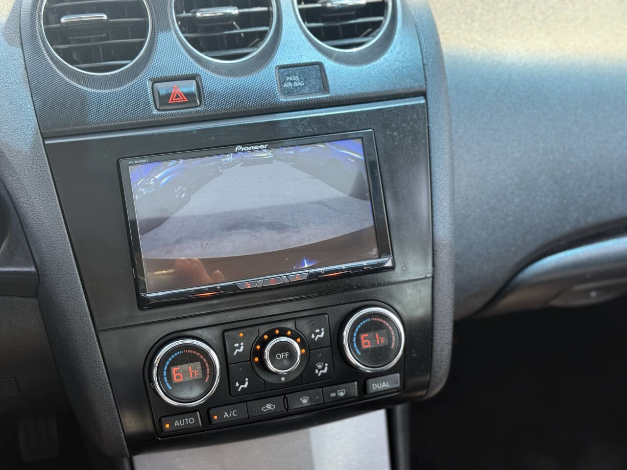 Used 2012 Nissan Altima 2.5 SL w/ Convenience Pkg image 8