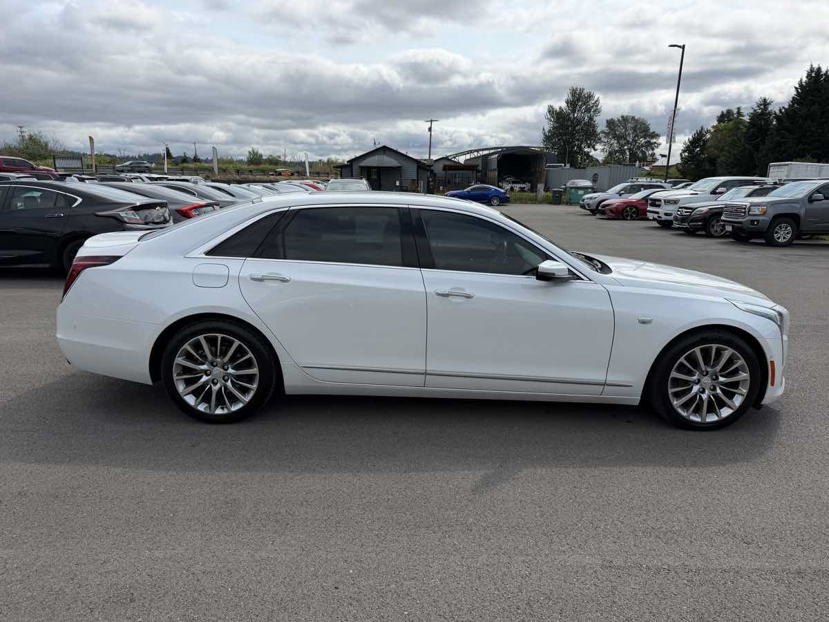 Used 2017 Cadillac CT6 Luxury AWD/4WD image 9