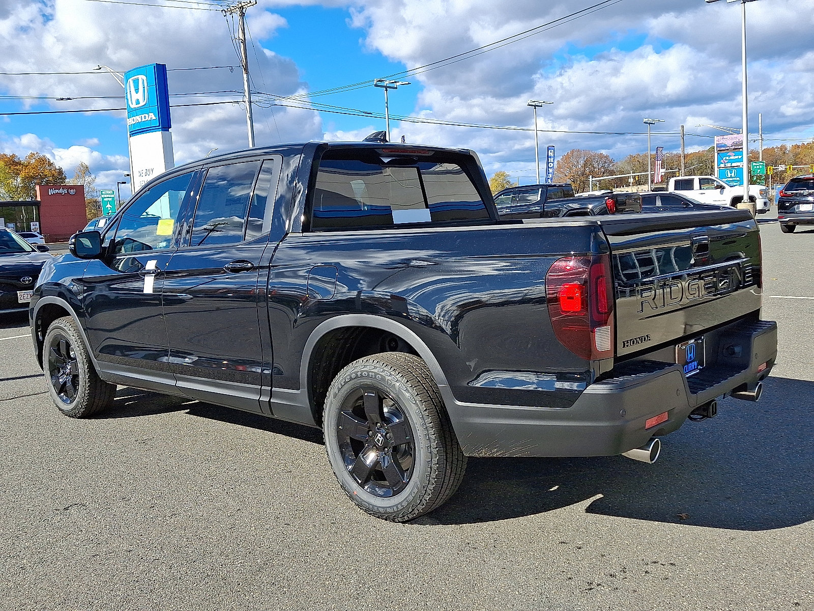 New 2026 Honda Ridgeline Black Edition image 4
