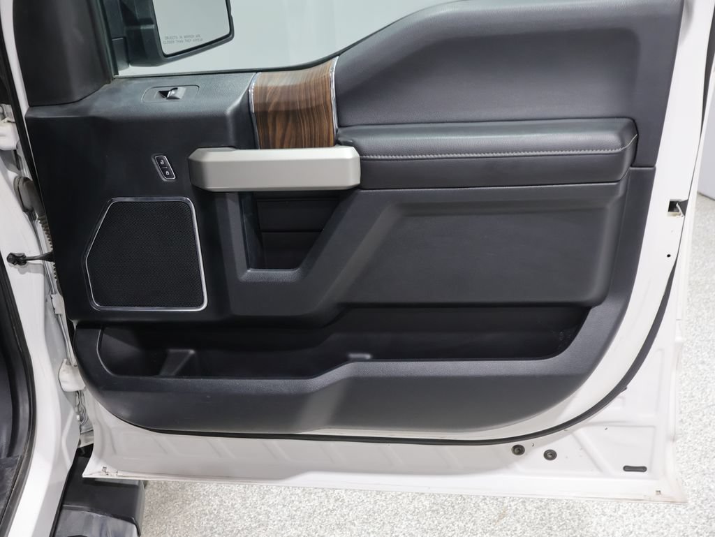 Used 2016 Ford F150 Lariat AWD/4WD image 22