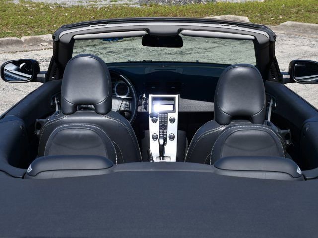 Used 2012 Volvo C70 T5 image 9