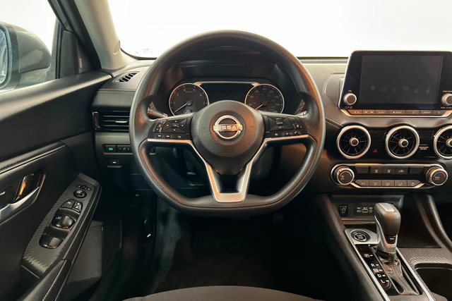 Used 2024 Nissan Sentra SV FWD image 12