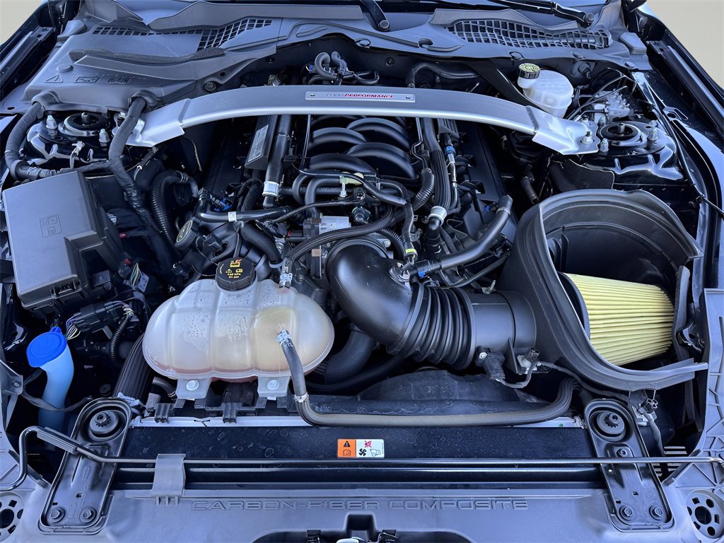 Used 2019 Ford Mustang Shelby GT350 w/ Technology Package image 9