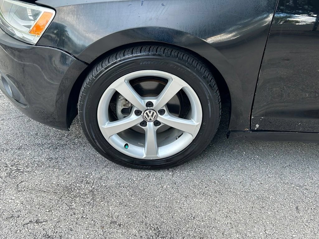 Used 2014 Volkswagen Jetta SEL FWD image 26