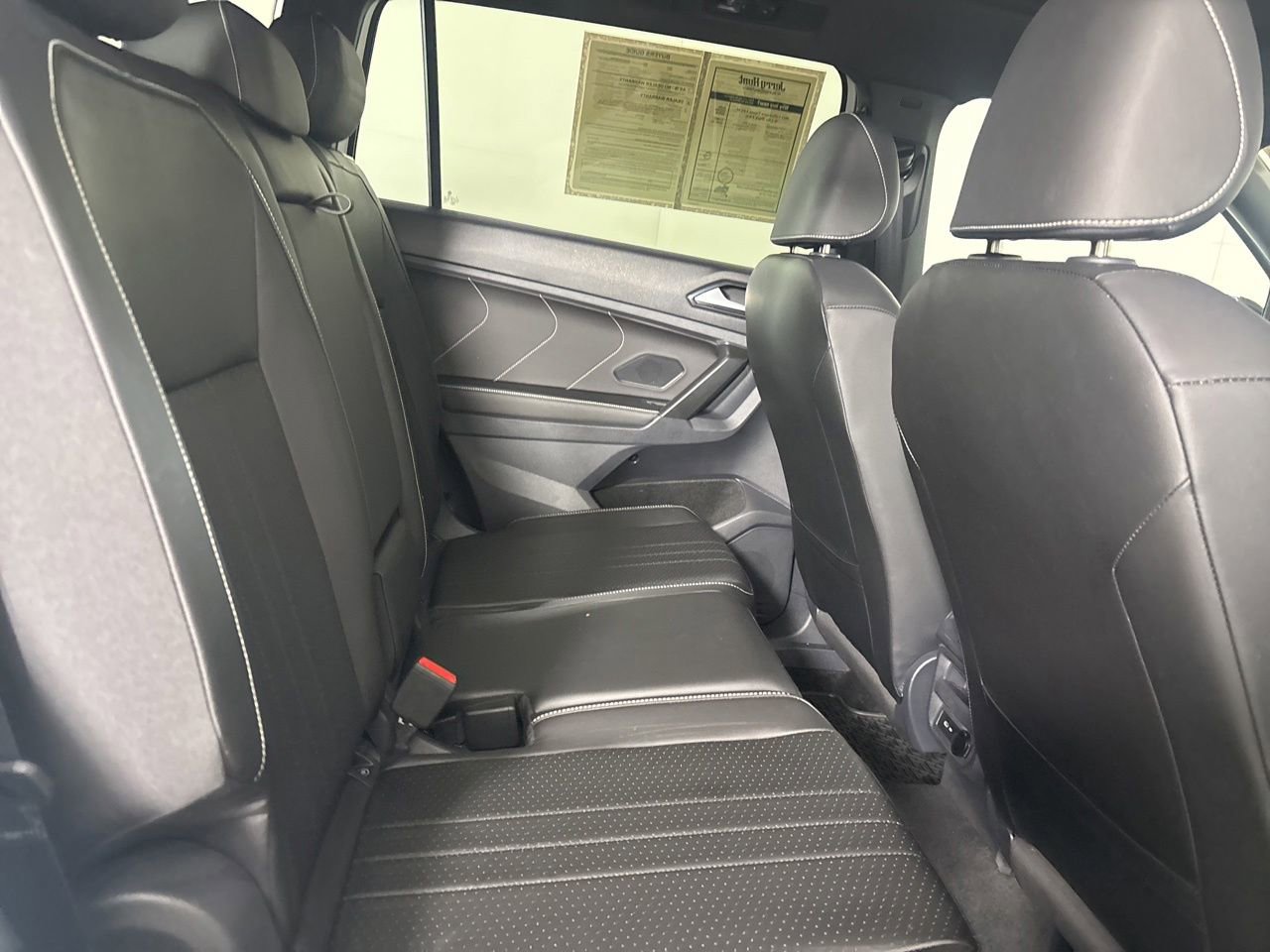 Used 2023 Volkswagen Tiguan SE R-Line FWD image 25