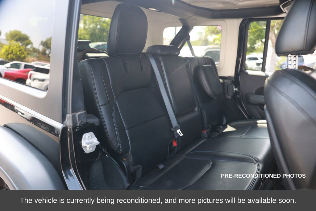 Used 2022 Jeep Wrangler Unlimited Rubicon 4xe w/ Cold Weather Group image 13