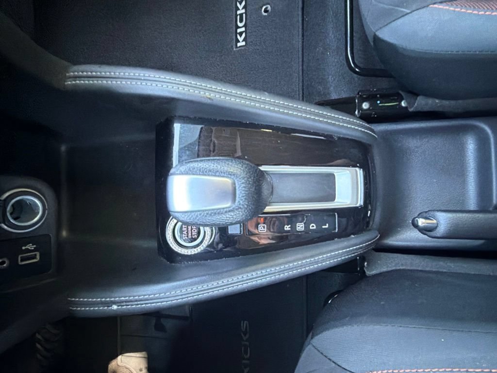 Used 2019 Nissan Kicks SR FWD image 14