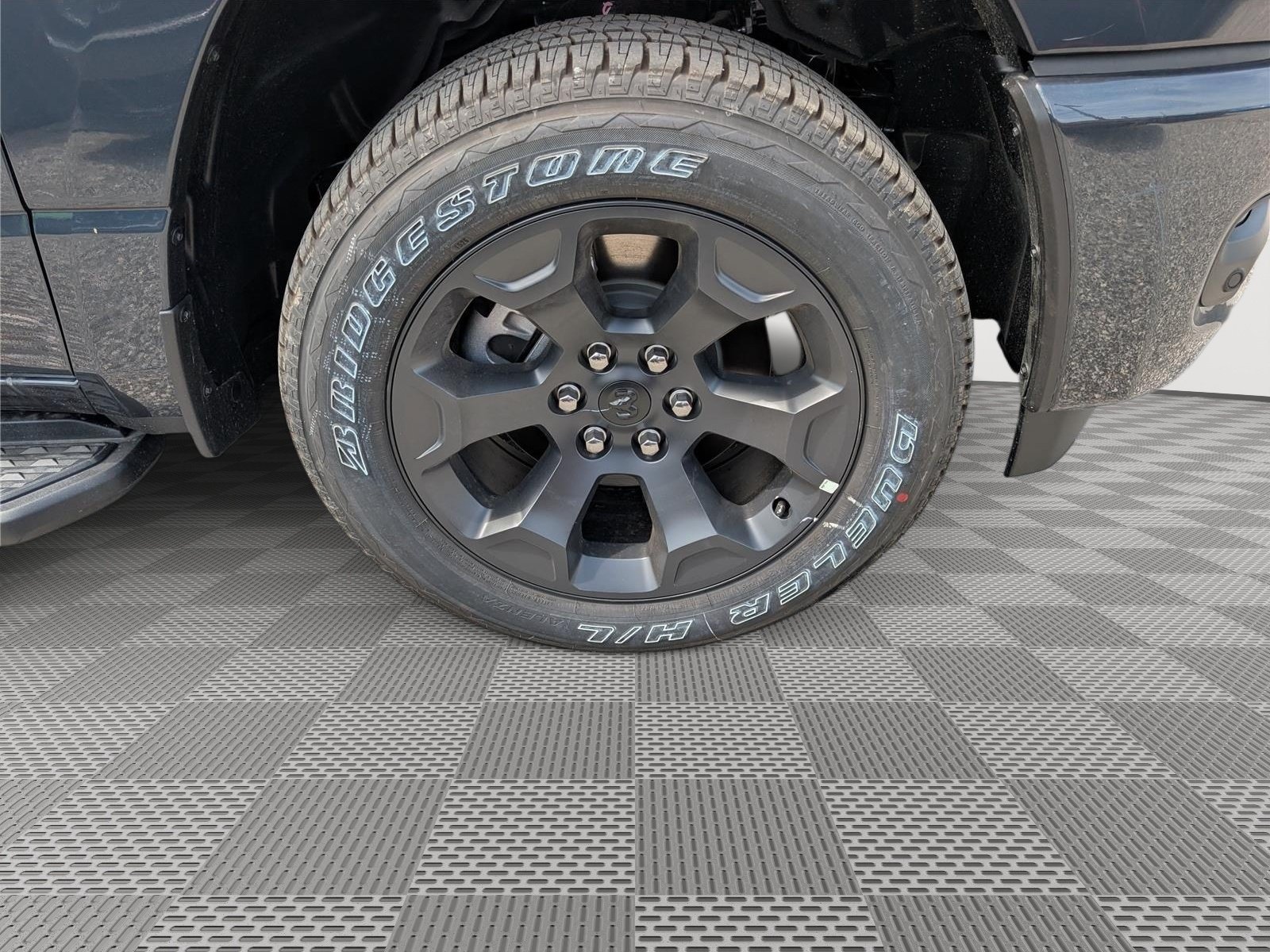 New 2026 RAM 1500 Express AWD/4WD image 5