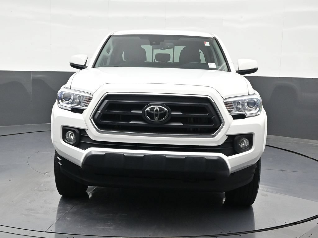 Used 2022 Toyota Tacoma SR5 RWD image 9