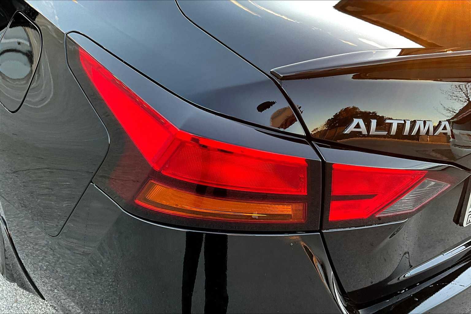 New 2025 Nissan Altima 2.5 S image 12