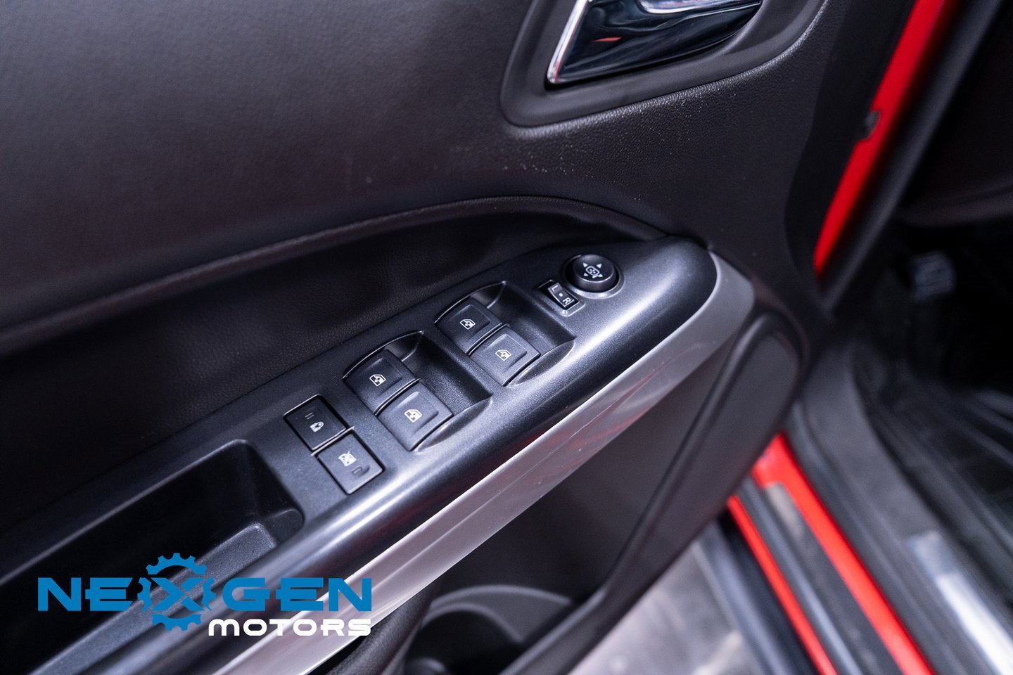 Used 2018 Chevrolet Colorado ZR2 image 21