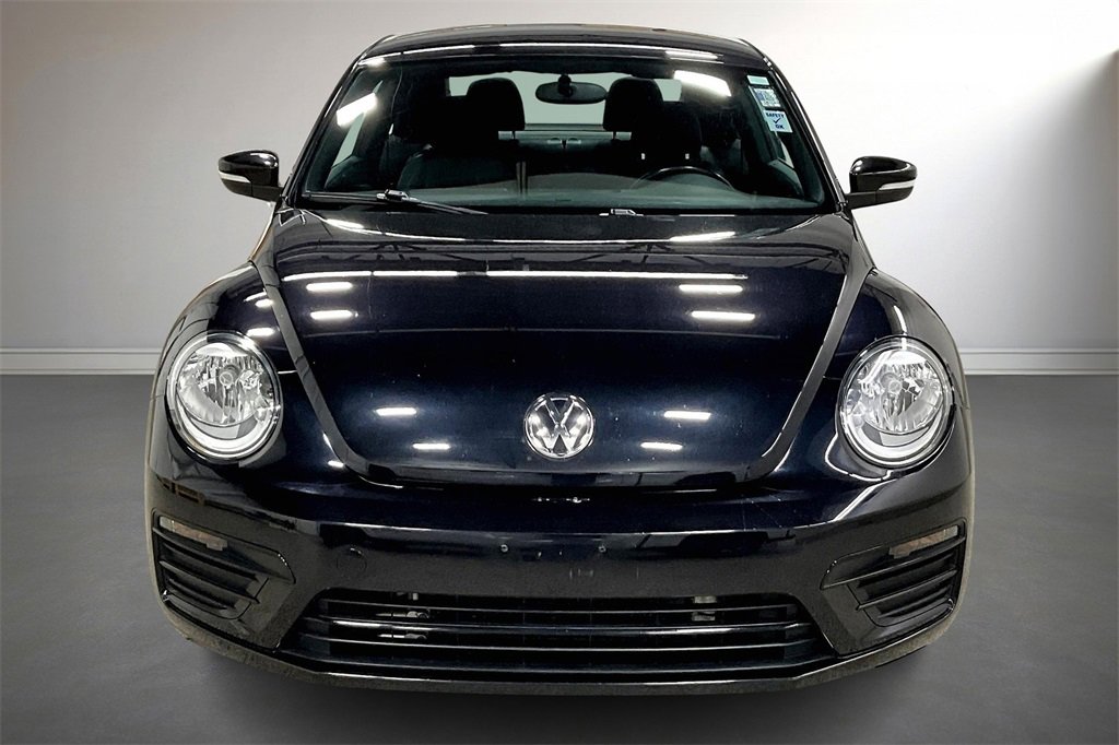 Used 2019 Volkswagen Beetle 2.0T S image 2
