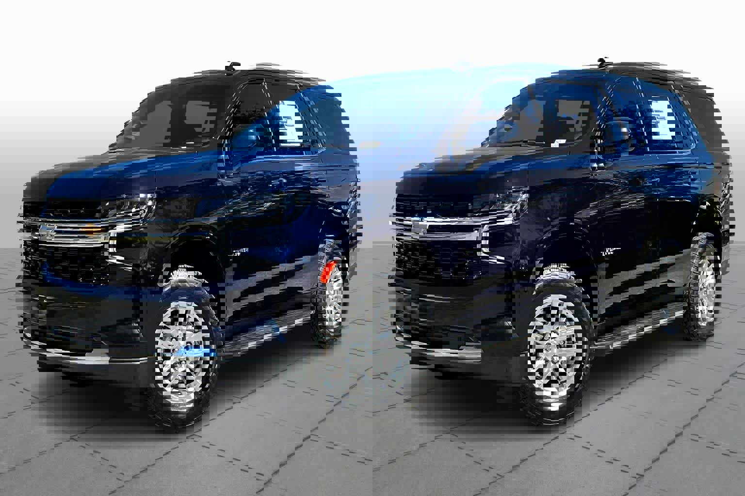 Used 2021 Chevrolet Tahoe LS image 2