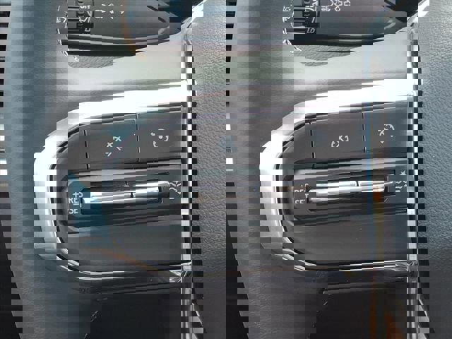 New 2026 GMC Canyon Denali w/ LPO, Denali Black Edition image 15