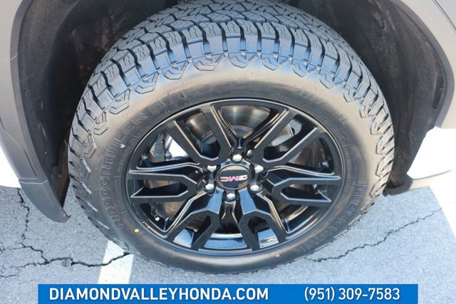 Used 2023 GMC Sierra 1500 Elevation image 28