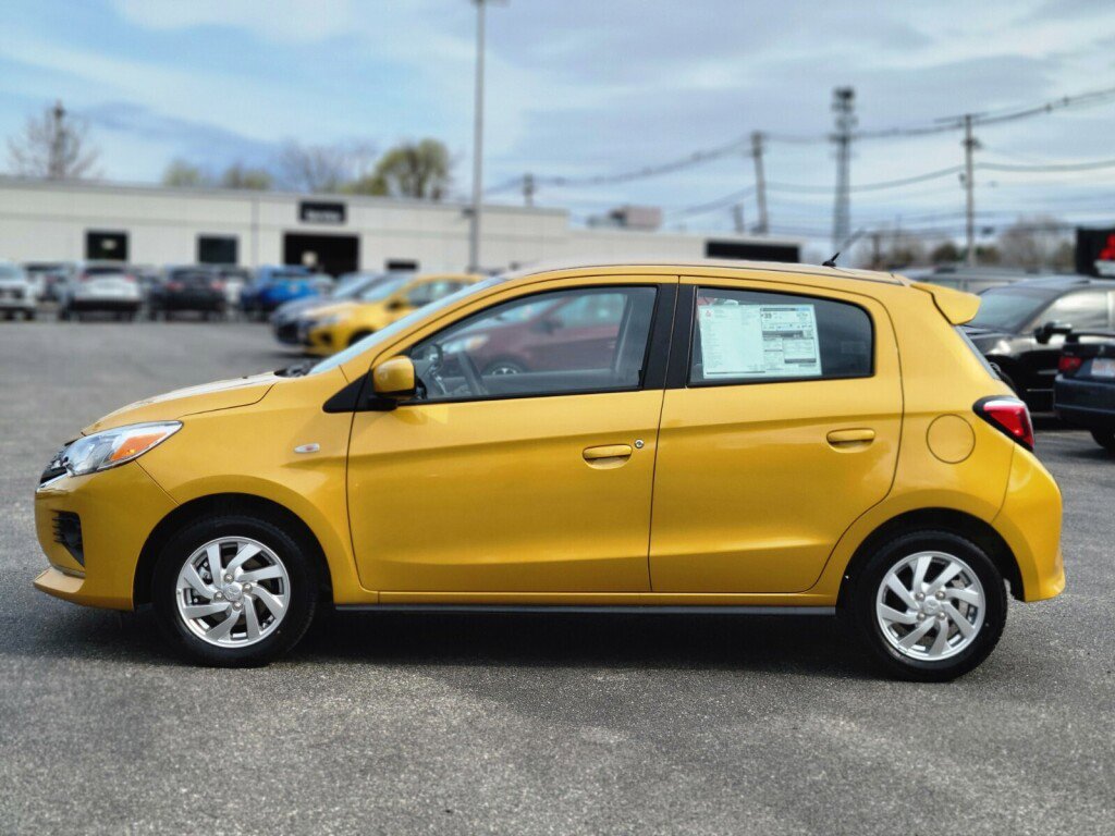 New 2024 Mitsubishi Mirage LE image 2