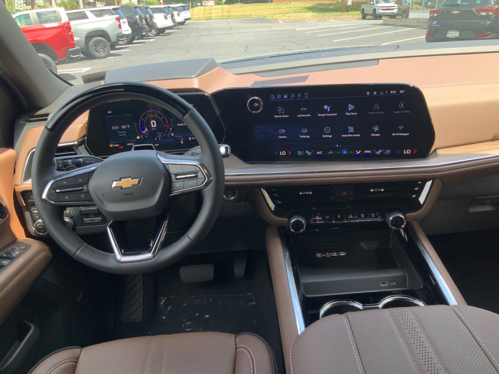 New 2026 Chevrolet Suburban High Country AWD/4WD image 18
