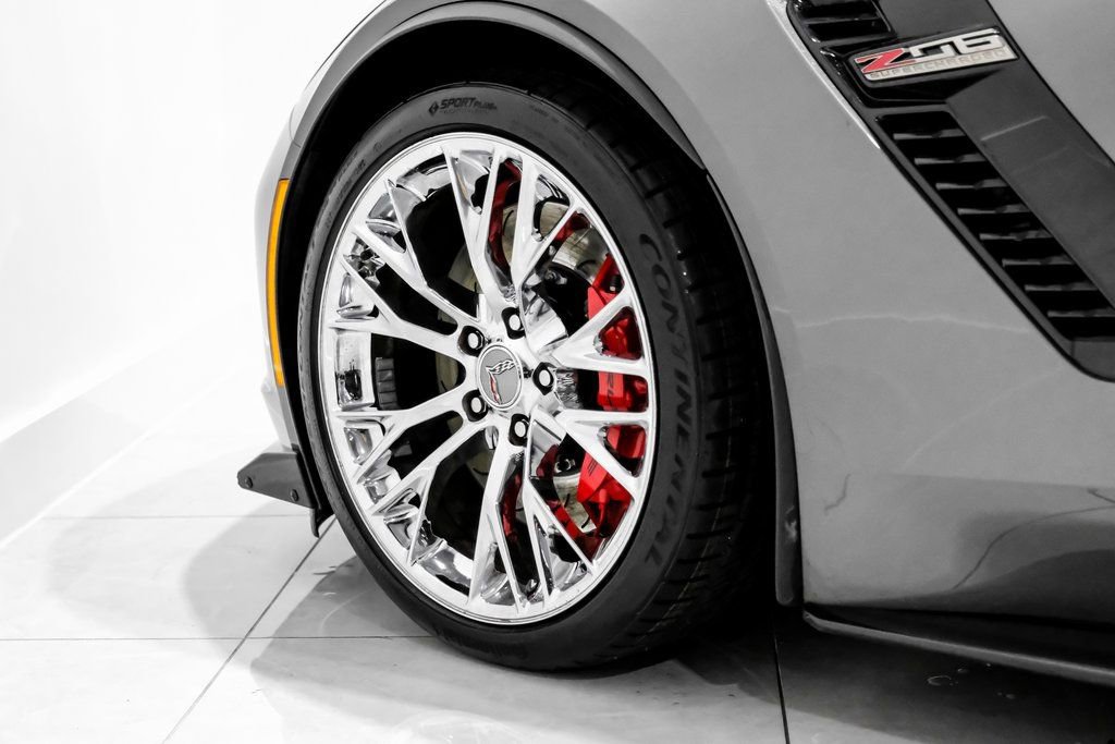 Used 2015 Chevrolet Corvette Z06 w/ 2LZ Preferred Equipment Group image 45