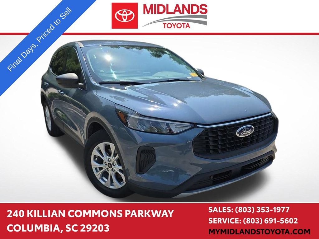 Used 2023 Ford Escape Active w/ Tech Pack #1 FWD image 1