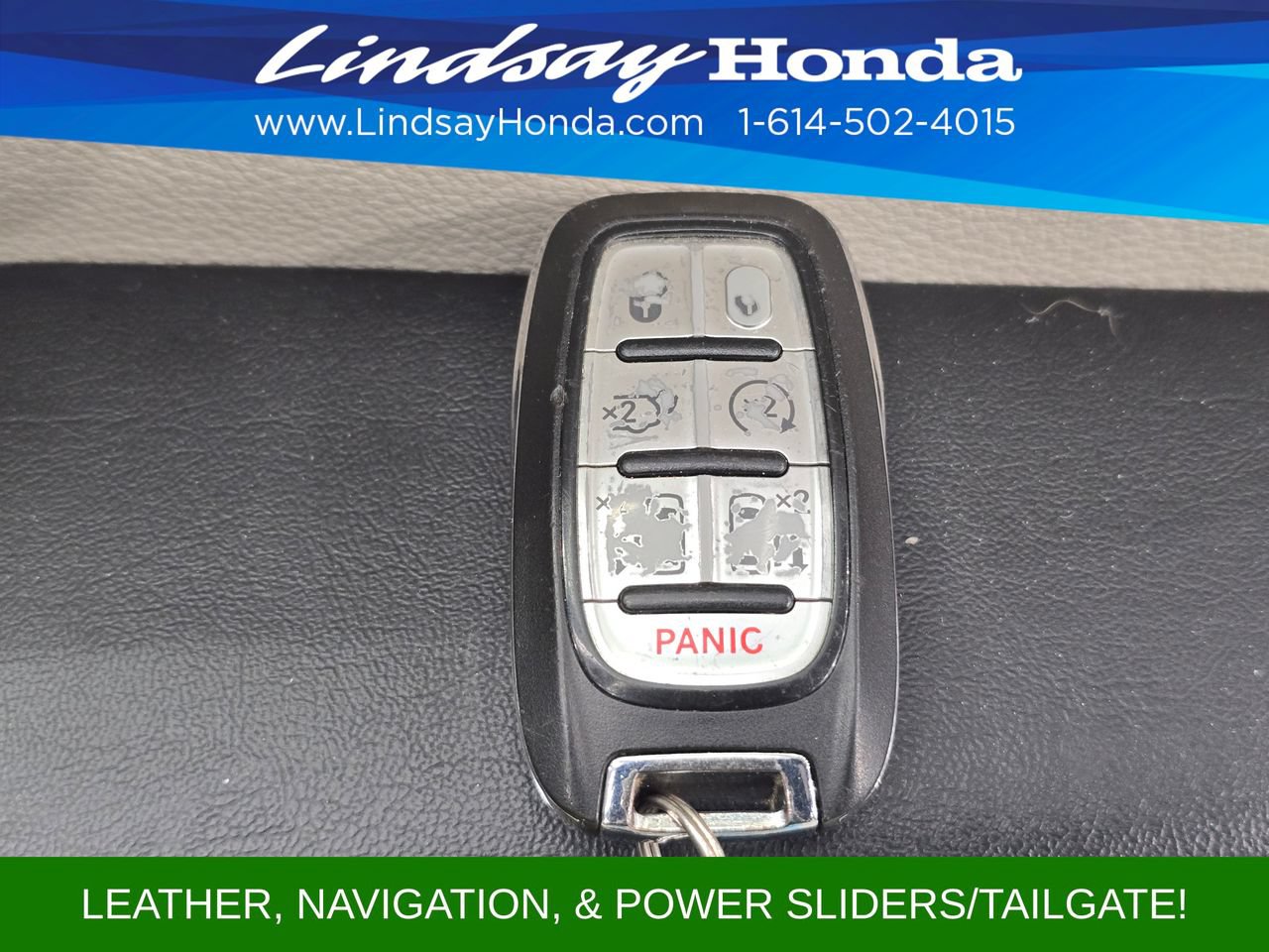 Used 2021 Chrysler Pacifica Touring-L FWD image 24