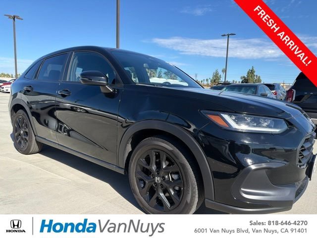 Used 2025 Honda HR-V Sport image 1