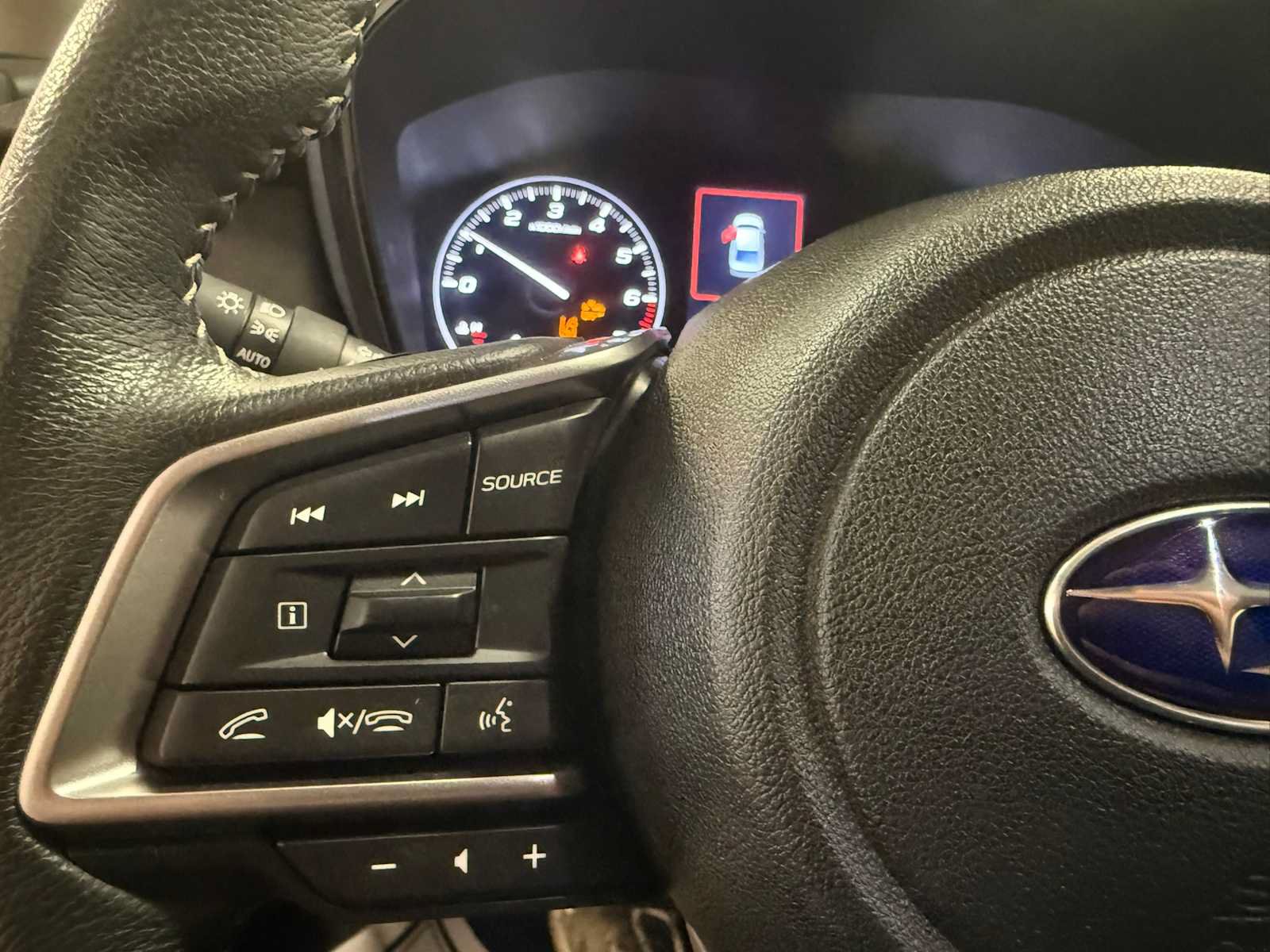 Certified 2024 Subaru Legacy Premium AWD/4WD image 30