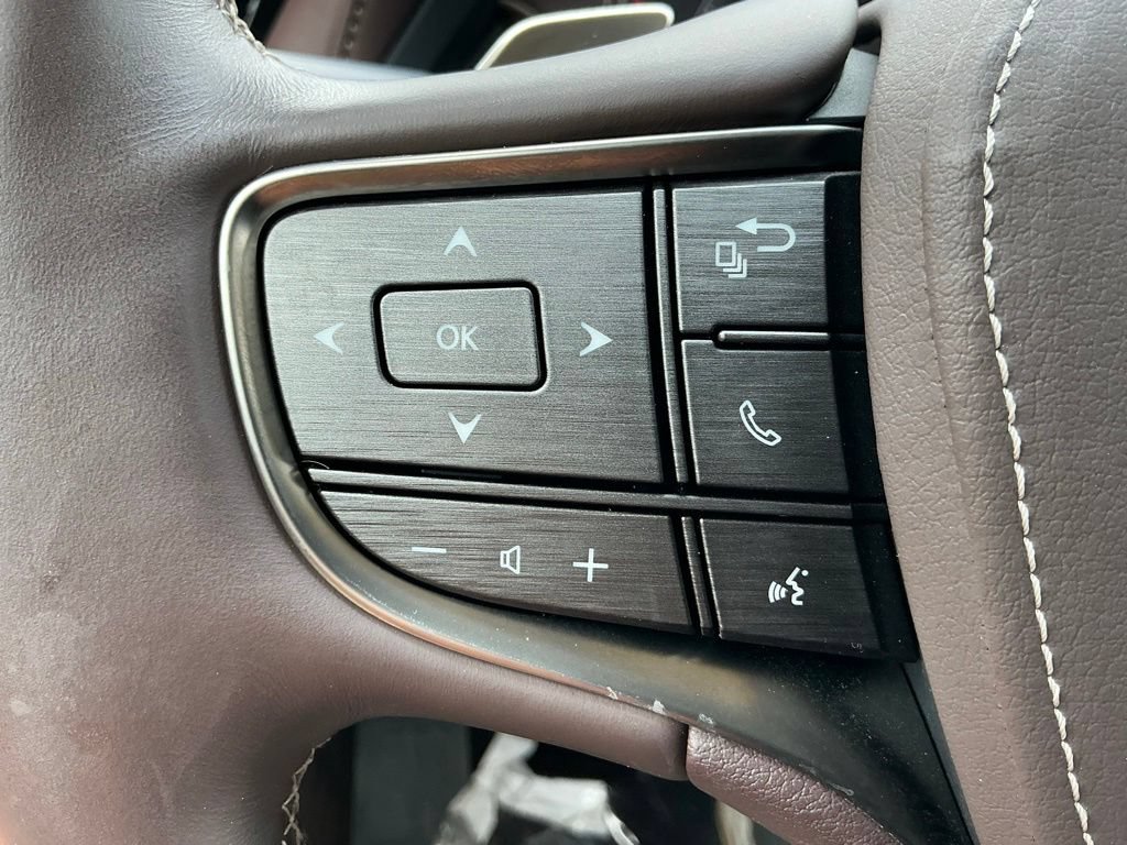 Used 2018 Lexus LS 500 w/ Interior Upgrade Package RWD image 26