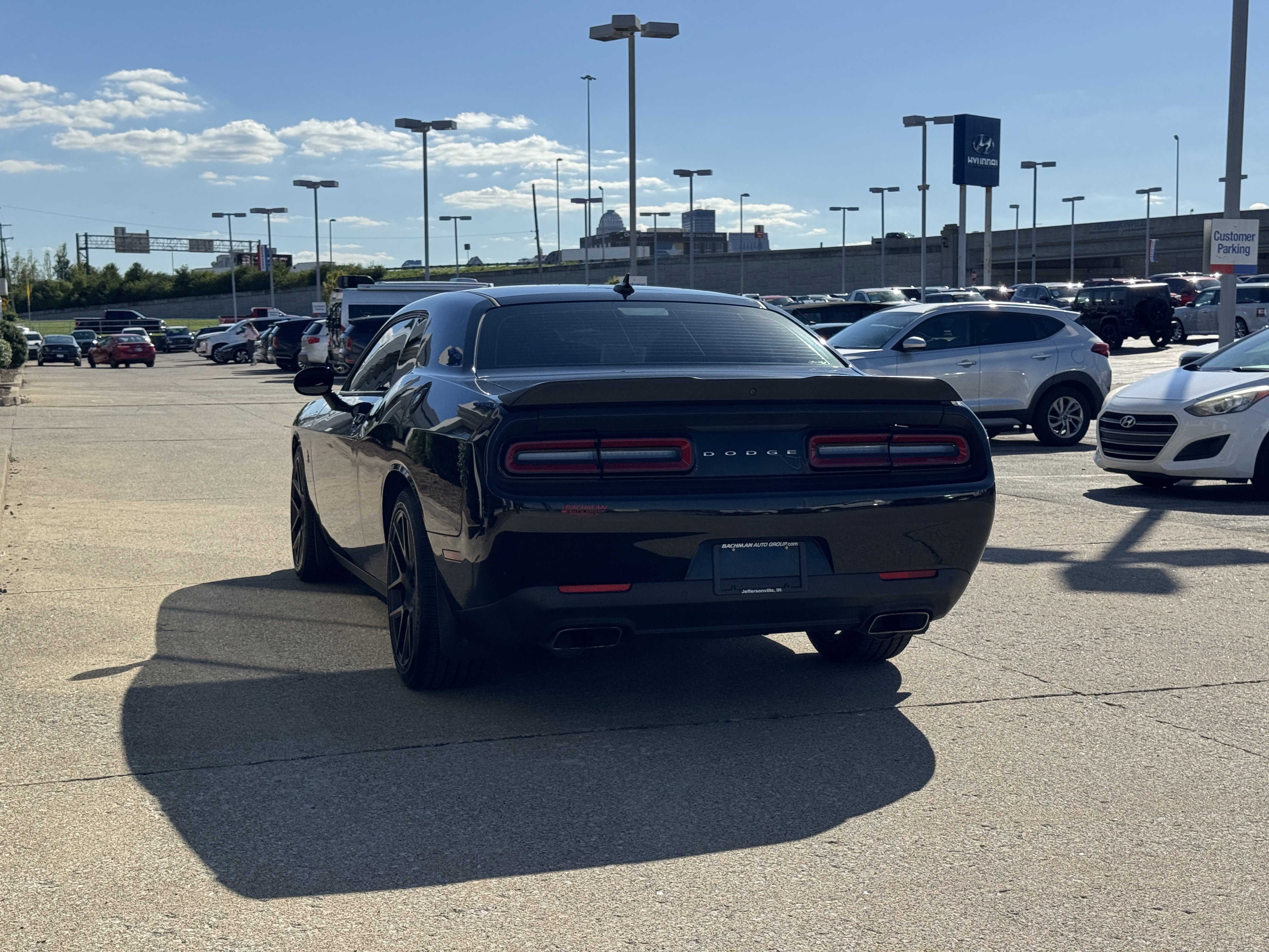 Used 2016 Dodge Challenger R/T Scat Pack w/ Leather Interior Group image 8