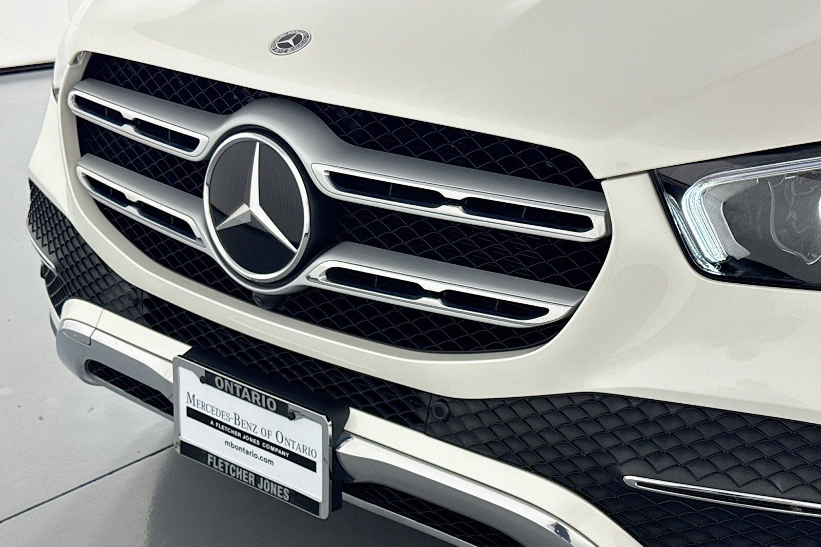 Used 2022 Mercedes-Benz GLE 350 4MATIC w/ 3rd Row Seat Package image 14