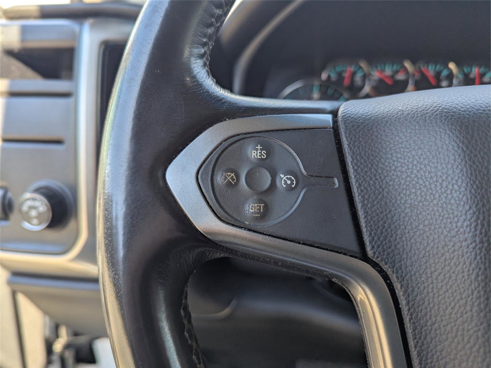 Used 2015 Chevrolet Silverado 1500 LT w/ LT Convenience Package image 25