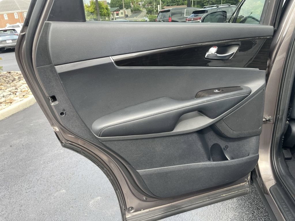 Used 2019 Kia Sorento AWD image 21