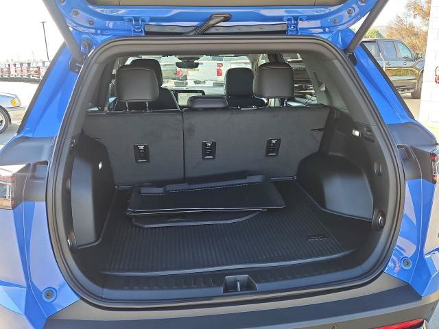 New 2027 Chevrolet Equinox RS w/ Safety and Technology Package AWD/4WD image 26